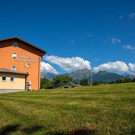Hotel Ristorante Sagittario Feltre Extérieur photo